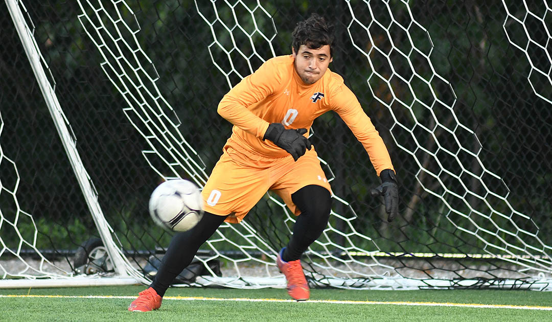 Men's Soccer: Falcons come up short at Southern Maine