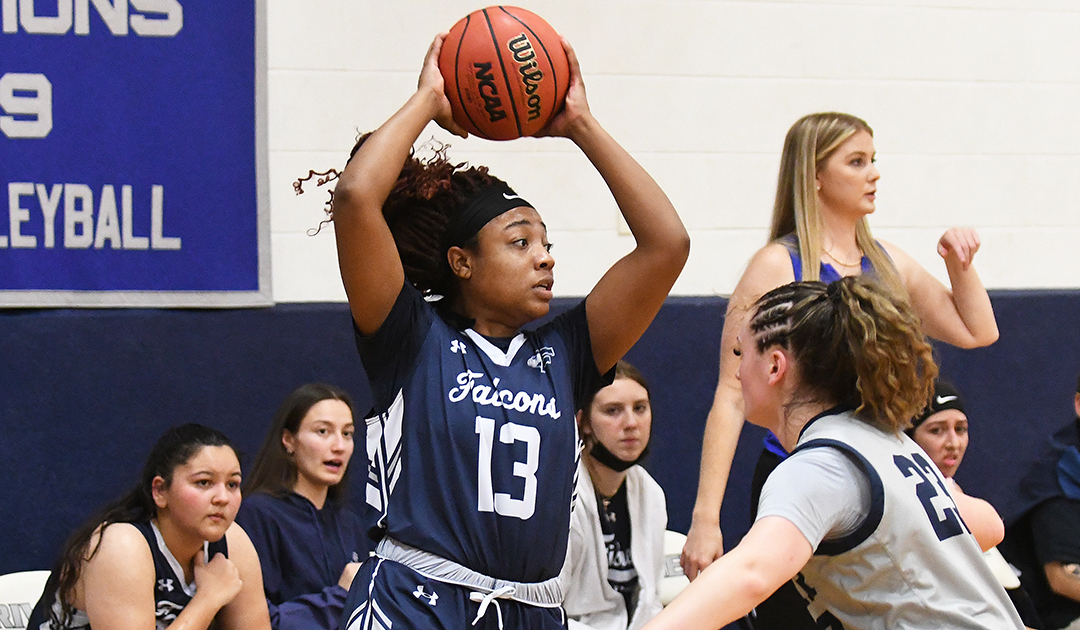 Women's Basketball: Falcons double up in win over UMPI