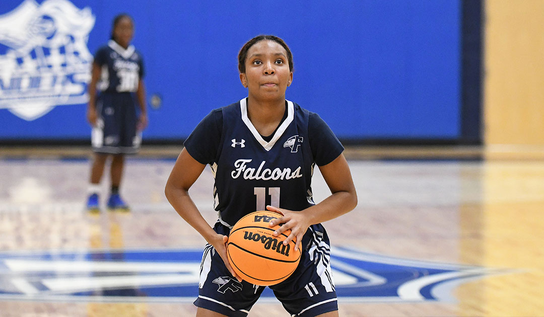 Women's Basketball: Falcons tripped up at UMF Classic