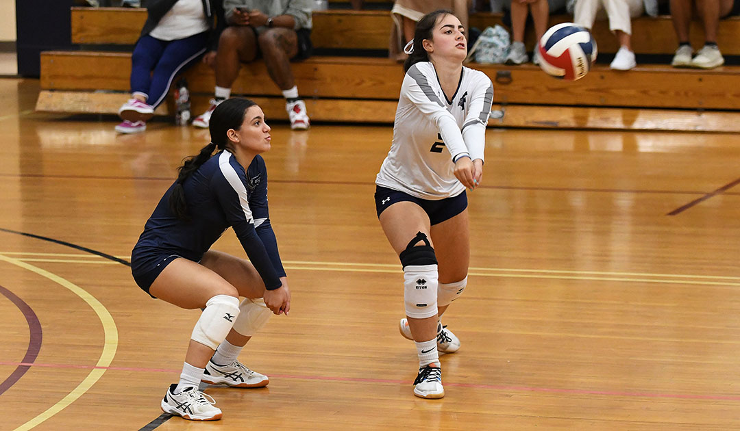 Women's Volleyball: Falcons fall at home to UMass-Boston